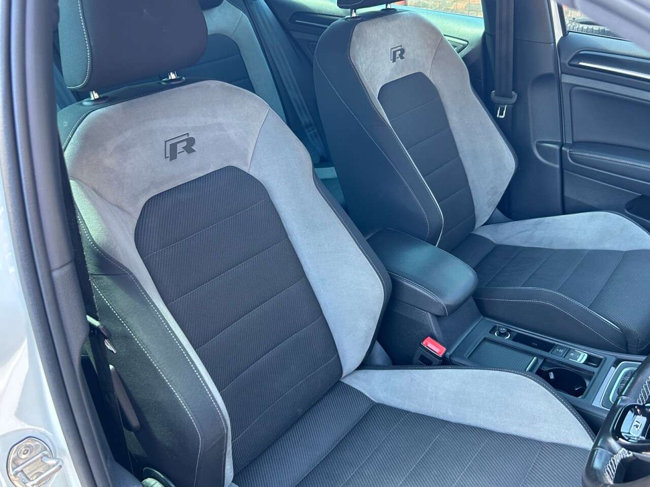 2017 VOLKSWAGEN GOLF 2017 VOLKSWAGEN GOLF