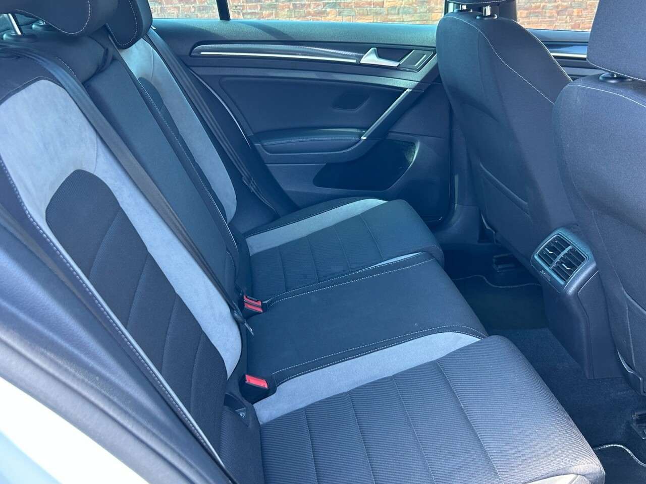 2017 VOLKSWAGEN GOLF 2017 VOLKSWAGEN GOLF