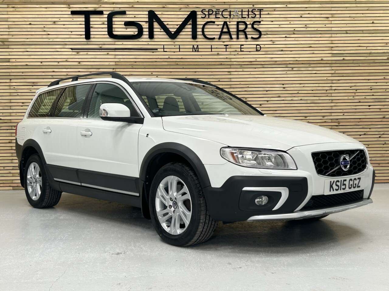 2015 VOLVO XC70 2015 VOLVO XC70