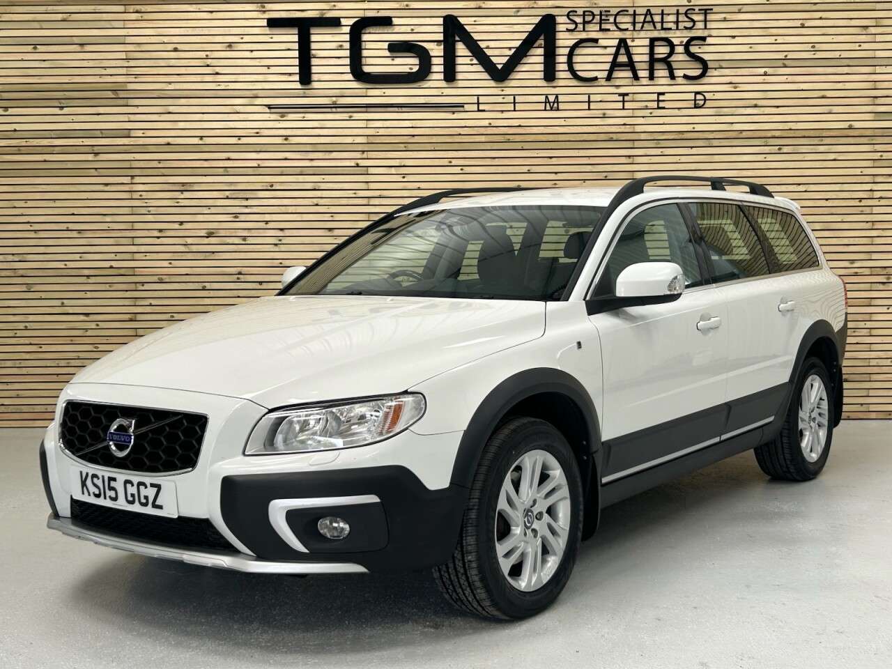 2015 VOLVO XC70 2015 VOLVO XC70