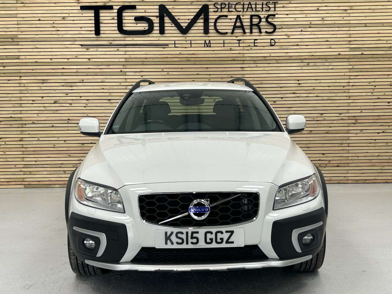2015 VOLVO XC70 2015 VOLVO XC70