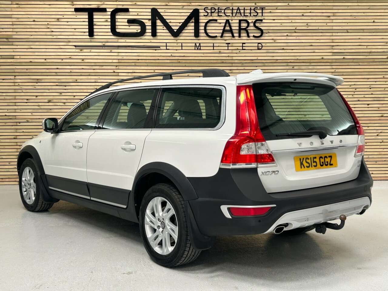 2015 VOLVO XC70 2015 VOLVO XC70