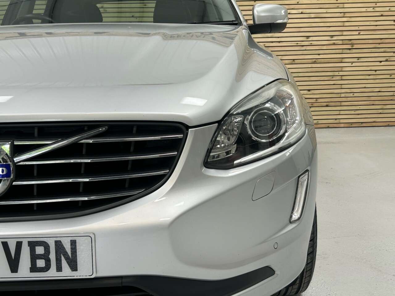 2017 VOLVO XC60 2017 VOLVO XC60