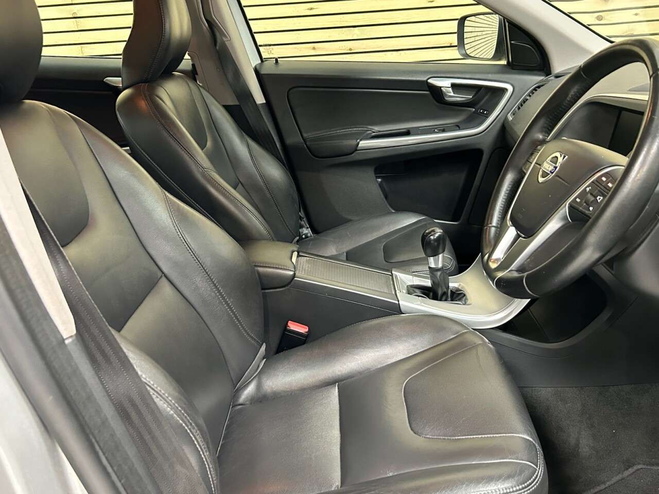 2017 VOLVO XC60 2017 VOLVO XC60