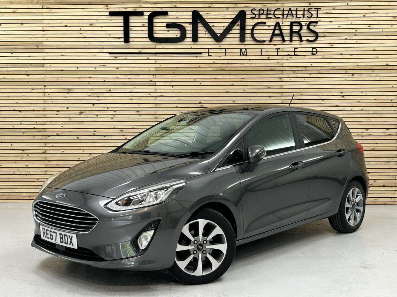 A 2017 FORD FIESTA 1.0T EcoBoost Titanium Hatchback 5dr Petrol Manual Euro 6 (s/s) (100 ps) A 2017 FORD FIESTA 1.0T EcoBoost Titanium Hatchback 5dr Petrol Manual Euro 6 (s/s) (100 ps)