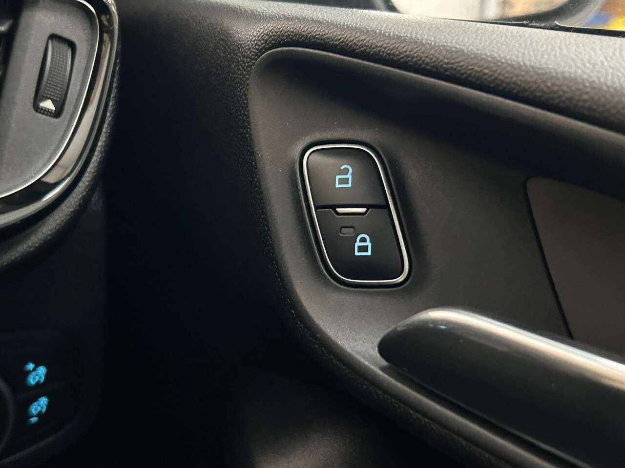 2017 FORD FIESTA 2017 FORD FIESTA