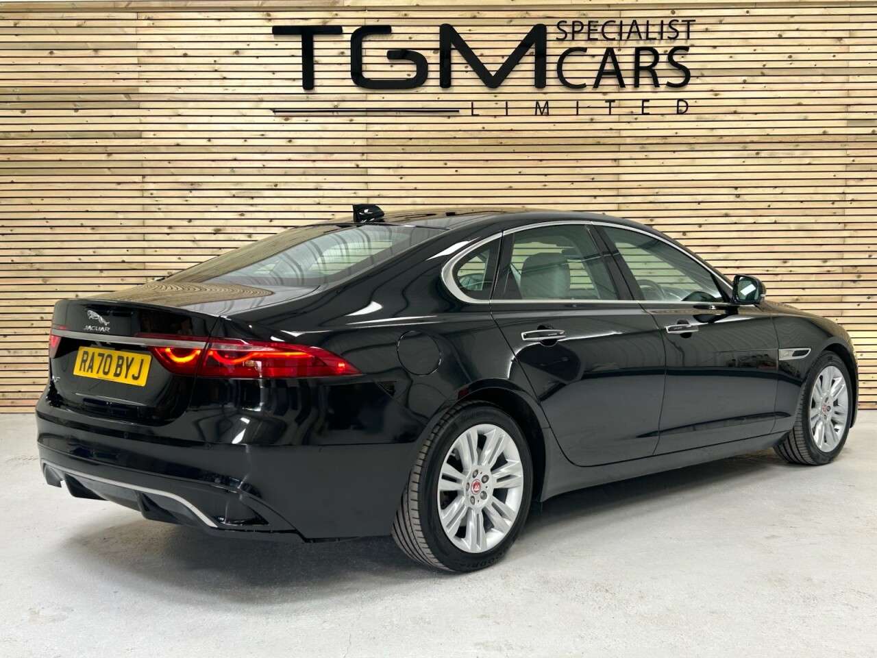 2021 JAGUAR XF 2021 JAGUAR XF