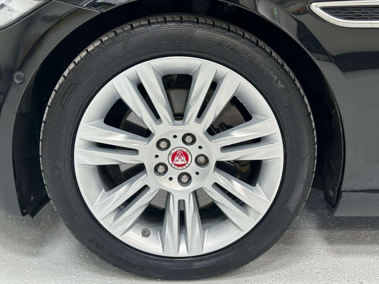 2021 JAGUAR XF 2021 JAGUAR XF