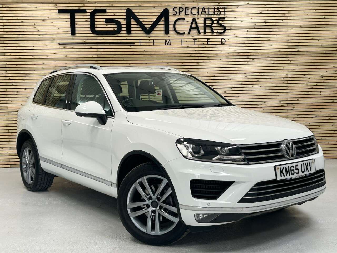 A 2015 VOLKSWAGEN TOUAREG 3.0 TDI V6 BlueMotion Tech SE SUV 5dr Diesel Tiptronic 4WD Euro 6 (s/s) (20 A 2015 VOLKSWAGEN TOUAREG 3.0 TDI V6 BlueMotion Tech SE SUV 5dr Diesel Tiptronic 4WD Euro 6 (s/s) (20