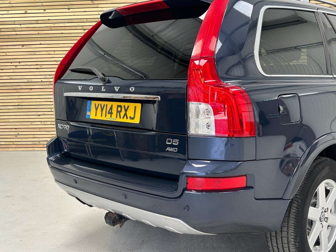 2014 VOLVO XC90 2014 VOLVO XC90