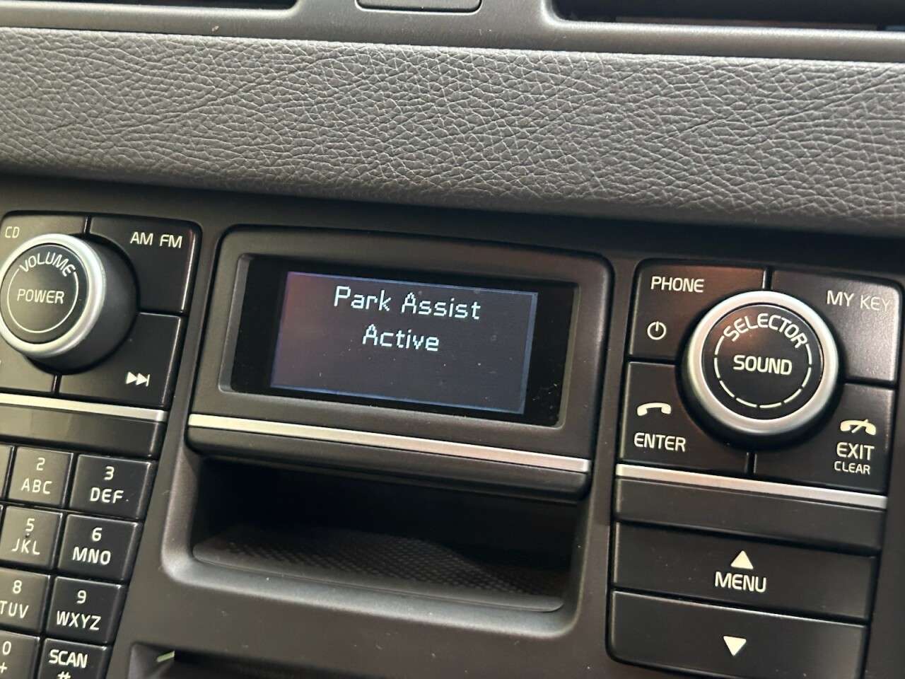 2014 VOLVO XC90 2014 VOLVO XC90