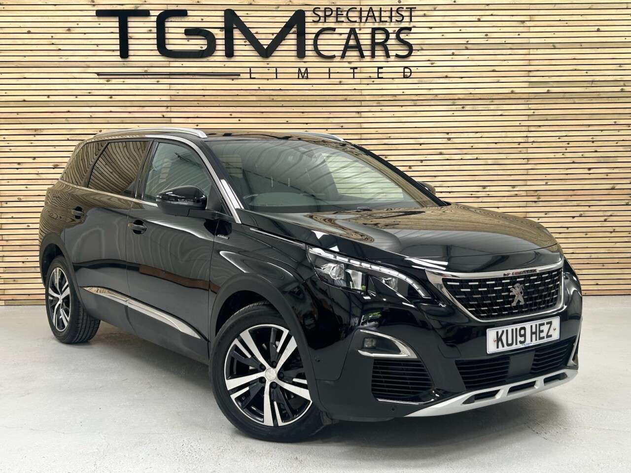 A 2019 PEUGEOT 5008 2.0 BlueHDi GT Line SUV 5dr Diesel EAT Euro 6 (s/s) (180 ps) A 2019 PEUGEOT 5008 2.0 BlueHDi GT Line SUV 5dr Diesel EAT Euro 6 (s/s) (180 ps)