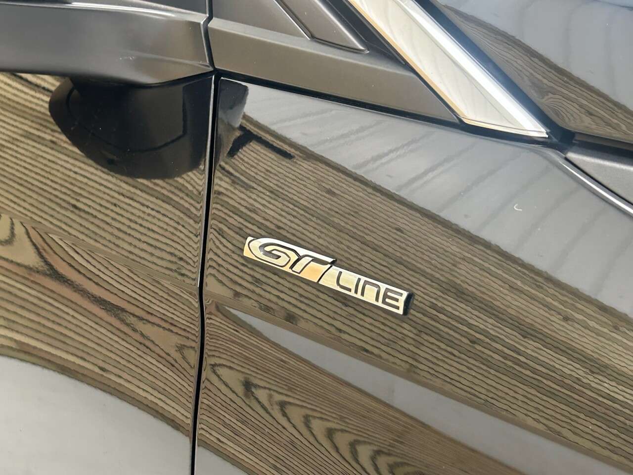 2019 PEUGEOT 5008 2019 PEUGEOT 5008
