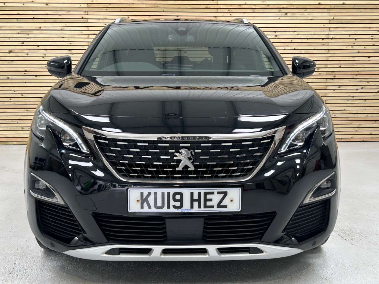 2019 PEUGEOT 5008 2019 PEUGEOT 5008