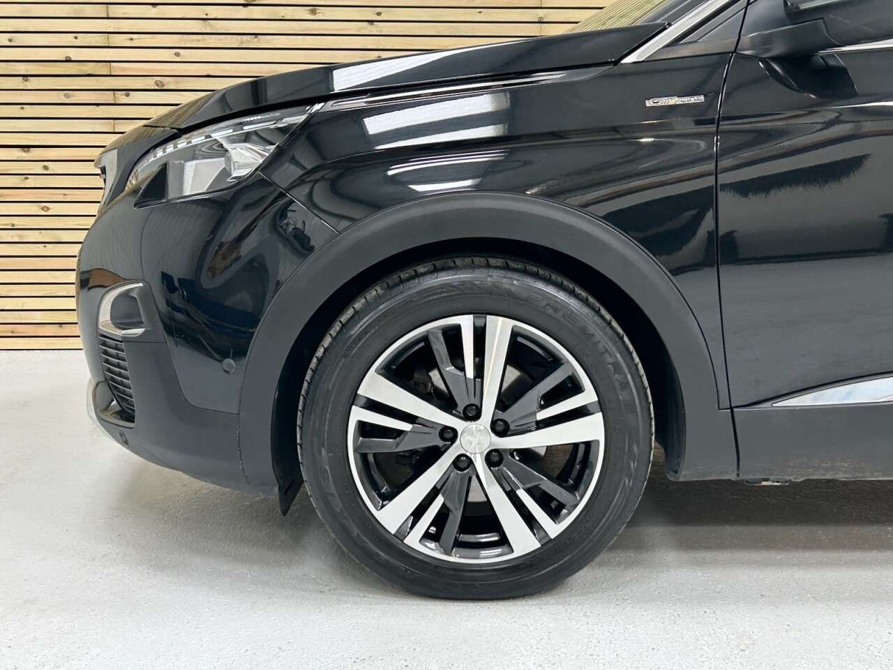 2019 PEUGEOT 5008 2019 PEUGEOT 5008