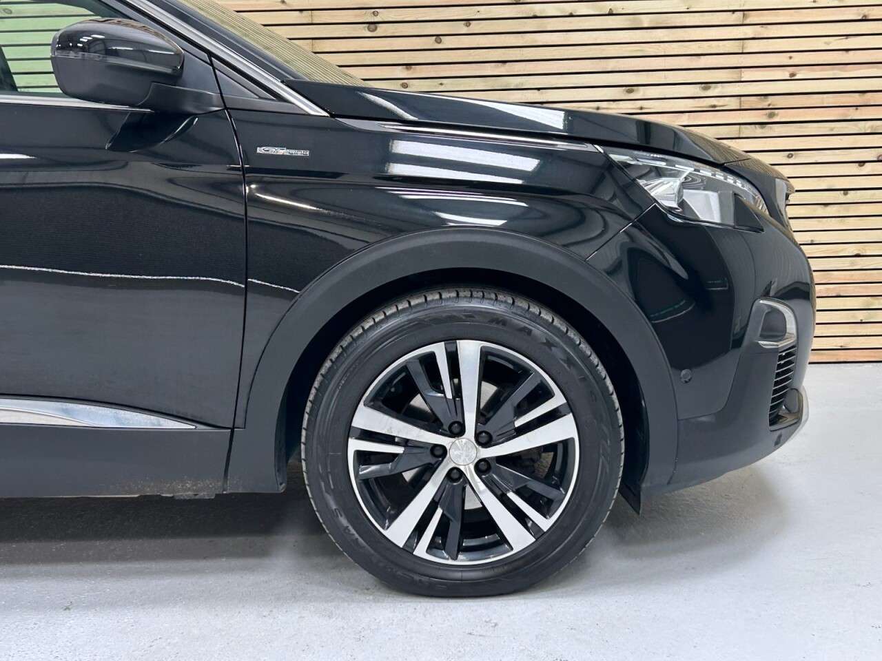 2019 PEUGEOT 5008 2019 PEUGEOT 5008