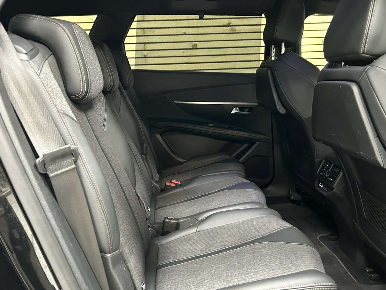 2019 PEUGEOT 5008 2019 PEUGEOT 5008
