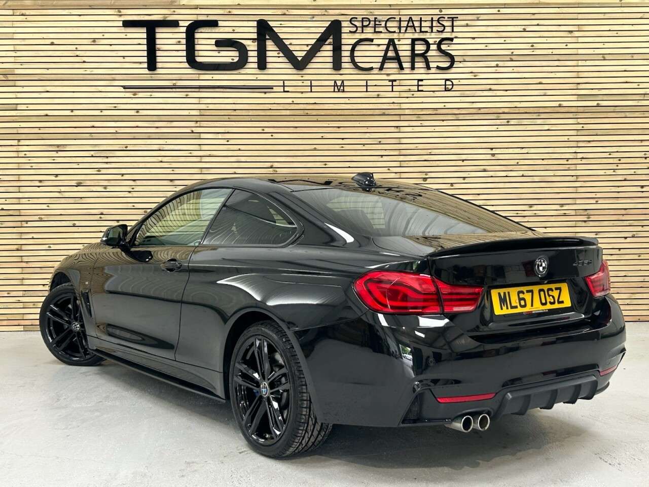A 2017 BMW 4 SERIES 3.0 435d M Sport Coupe 2dr Diesel Auto xDrive Euro 6 (s/s) (313 ps) 2 KEYS, A 2017 BMW 4 SERIES 3.0 435d M Sport Coupe 2dr Diesel Auto xDrive Euro 6 (s/s) (313 ps) 2 KEYS,