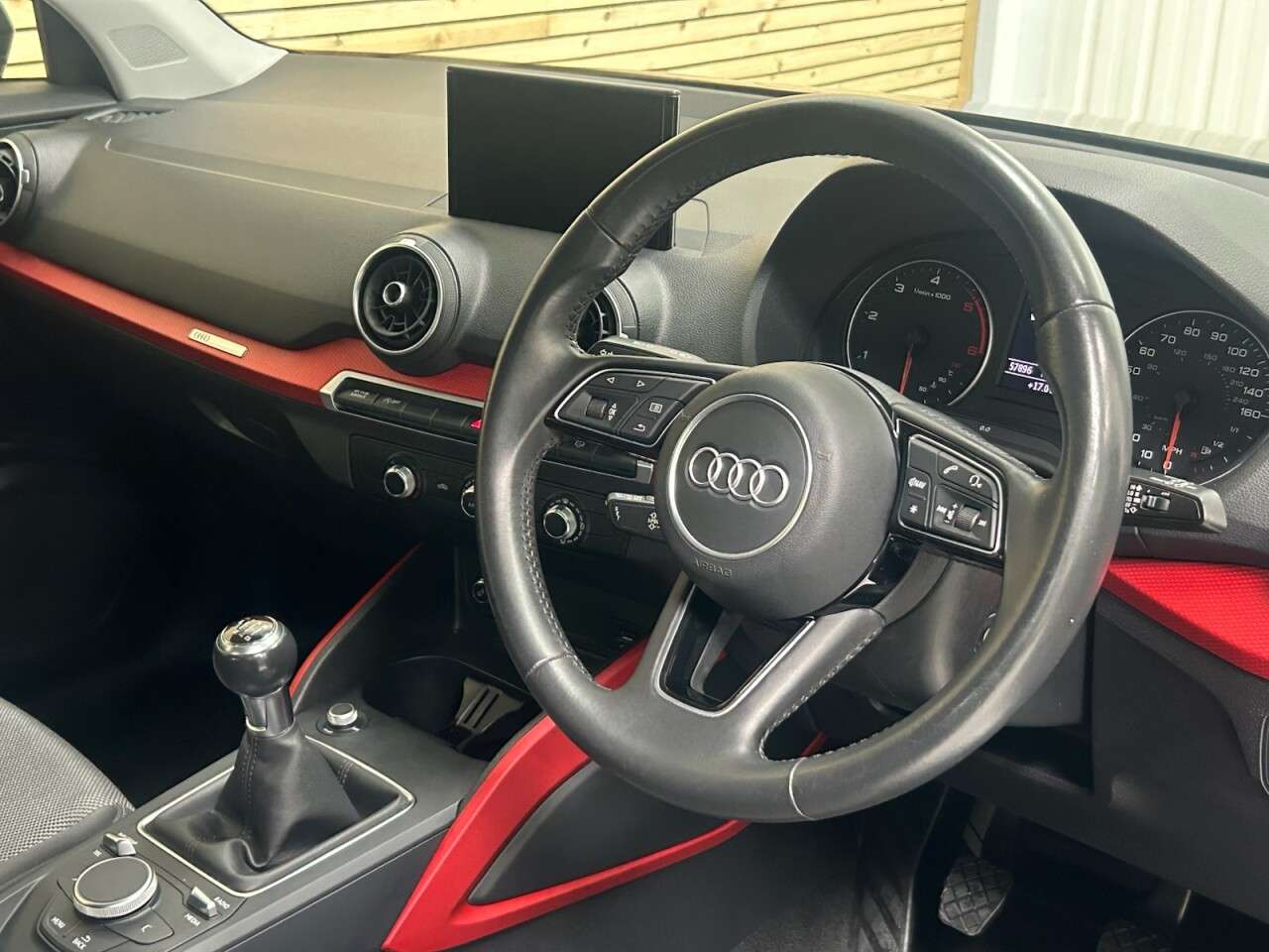 2020 AUDI Q2 2020 AUDI Q2