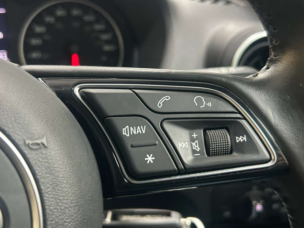 2020 AUDI Q2 2020 AUDI Q2