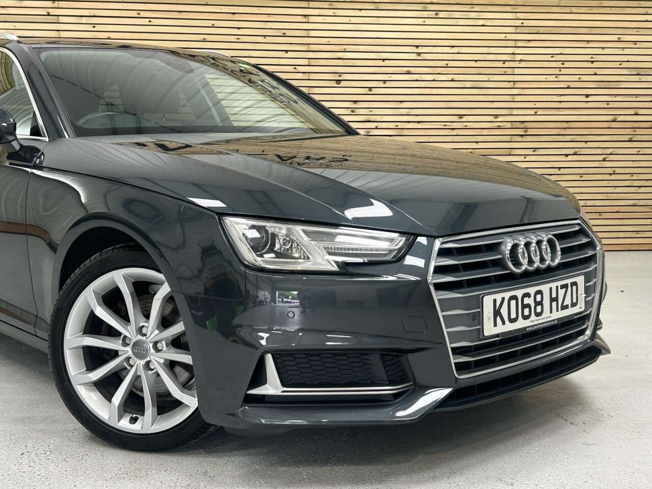 2019 AUDI A4 AVANT 2019 AUDI A4 AVANT