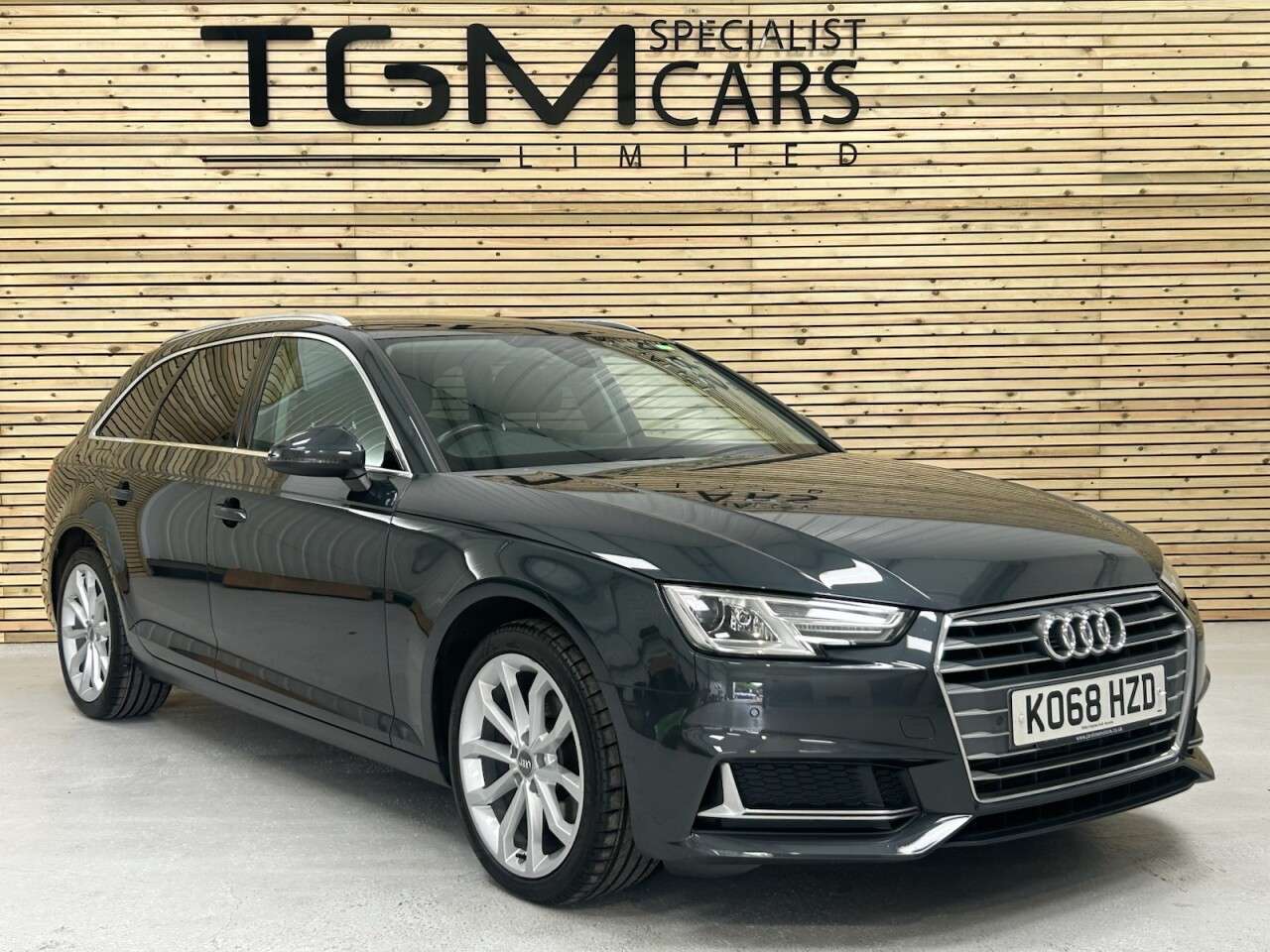 2019 AUDI A4 AVANT 2019 AUDI A4 AVANT