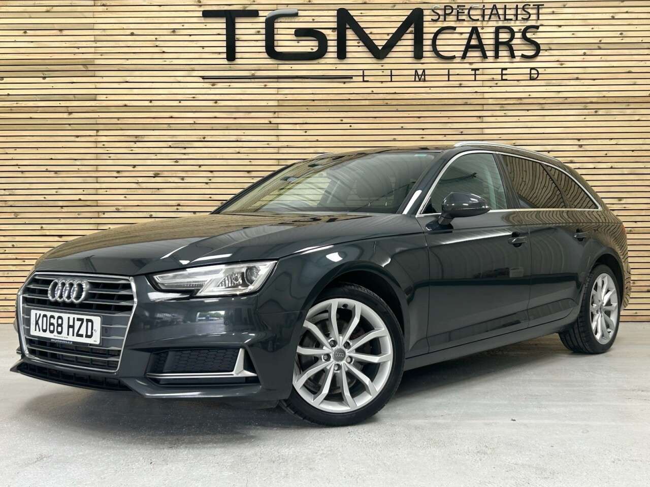2019 AUDI A4 AVANT 2019 AUDI A4 AVANT