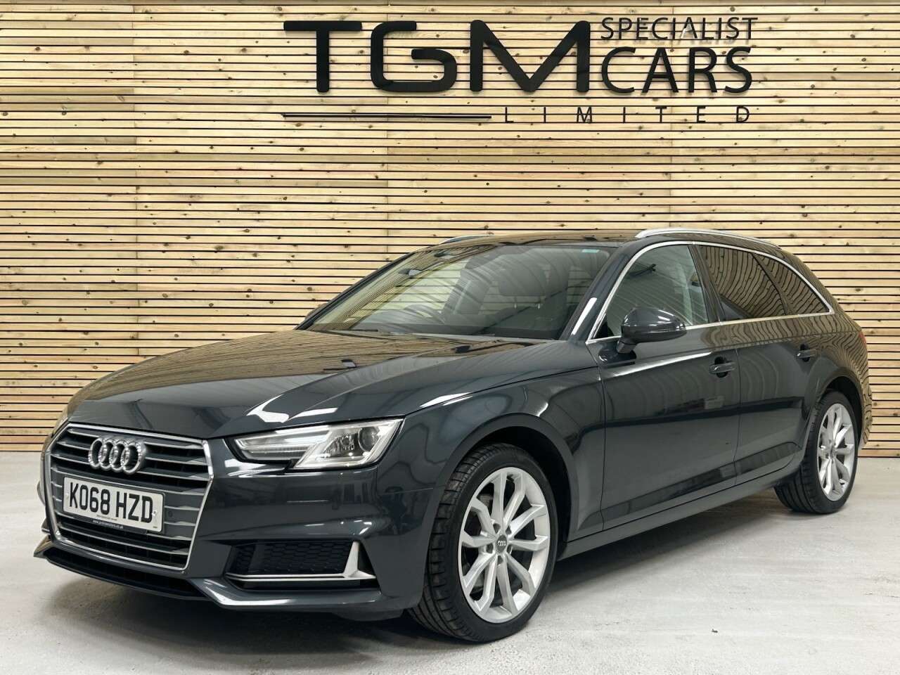 2019 AUDI A4 AVANT 2019 AUDI A4 AVANT