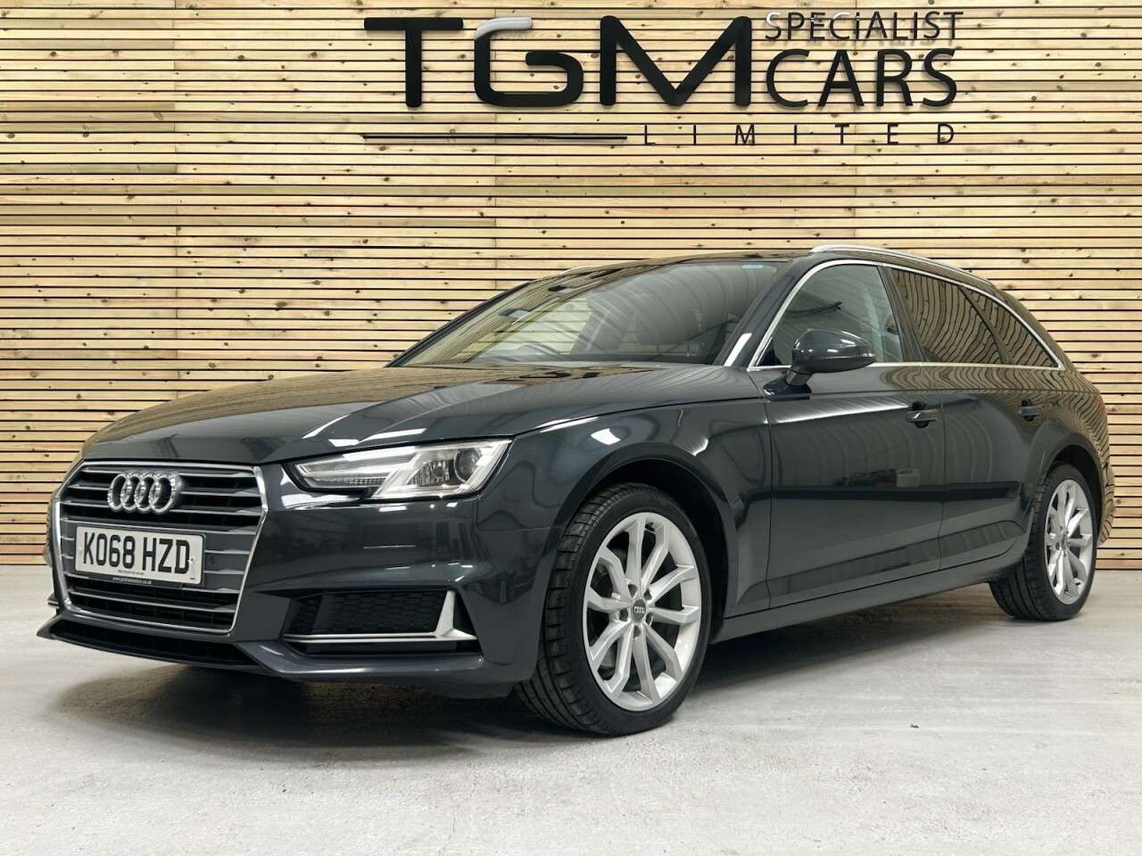 2019 AUDI A4 AVANT 2019 AUDI A4 AVANT