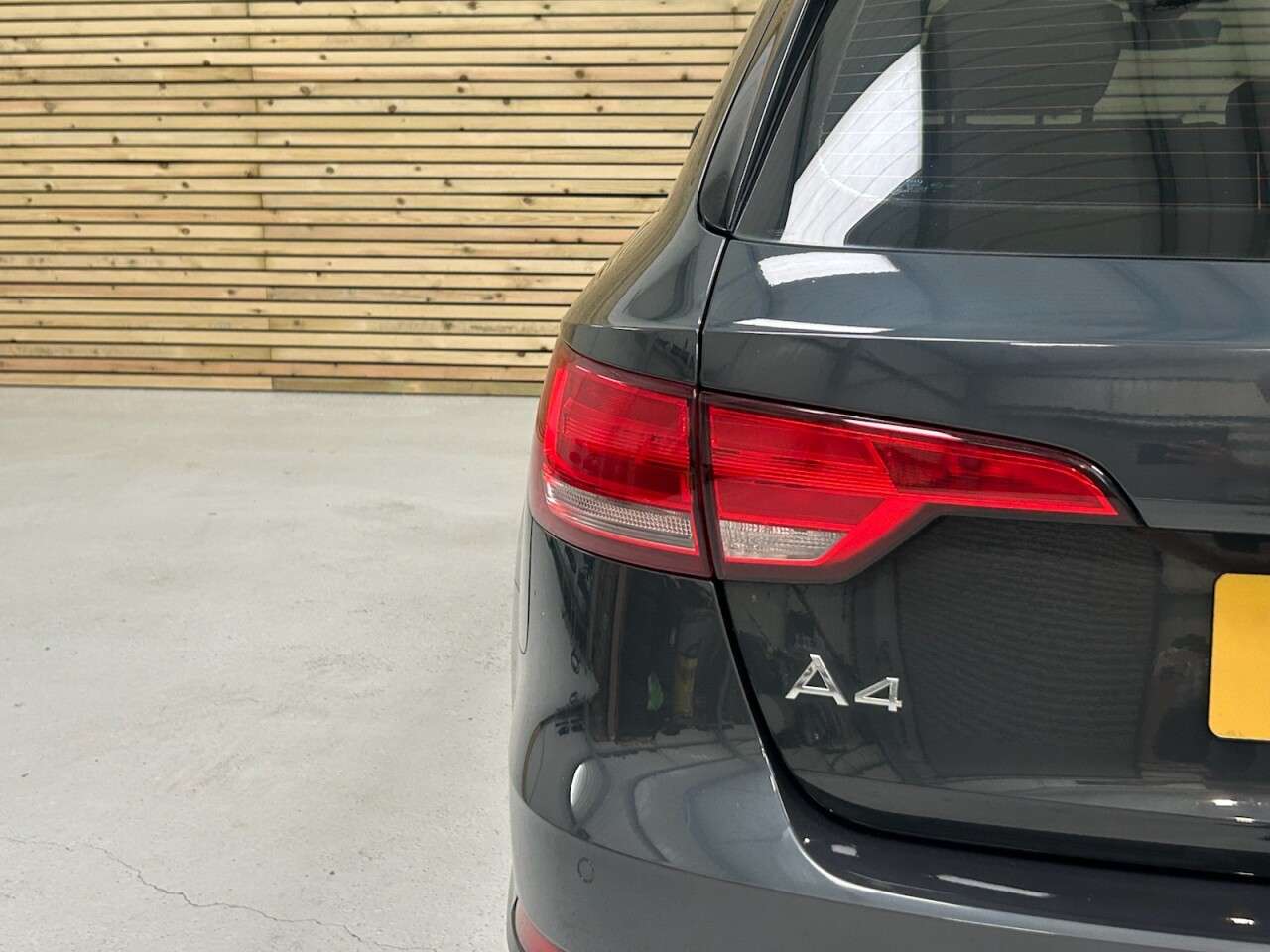 2019 AUDI A4 AVANT 2019 AUDI A4 AVANT