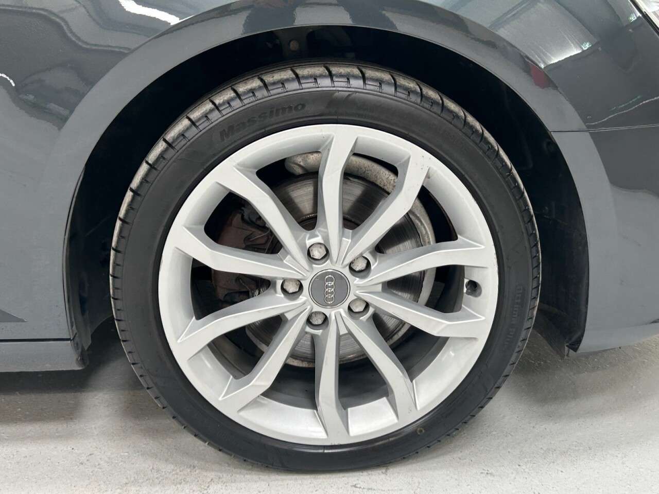 2019 AUDI A4 AVANT 2019 AUDI A4 AVANT