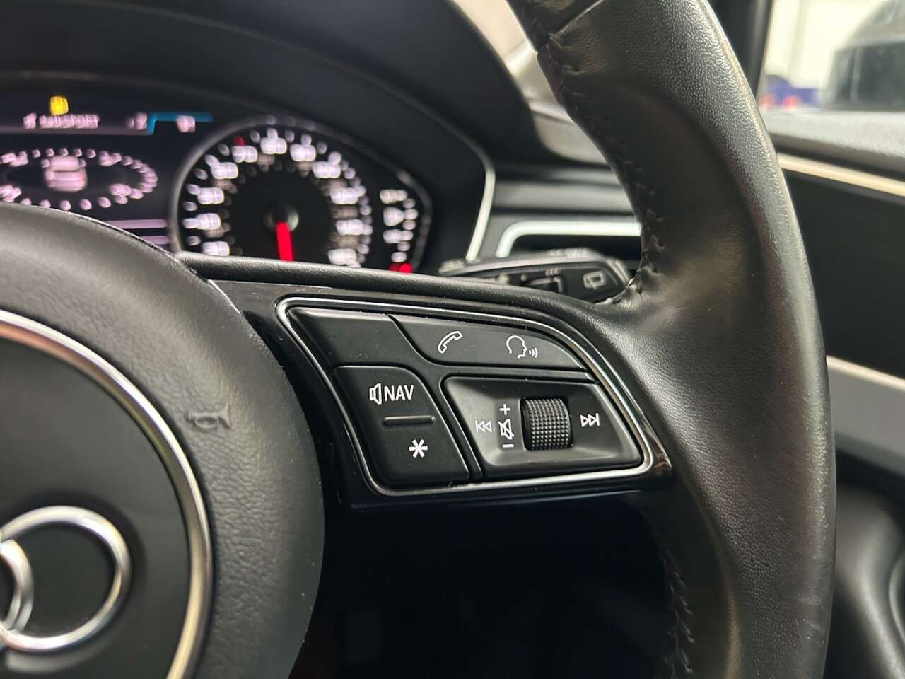 2019 AUDI A4 AVANT 2019 AUDI A4 AVANT