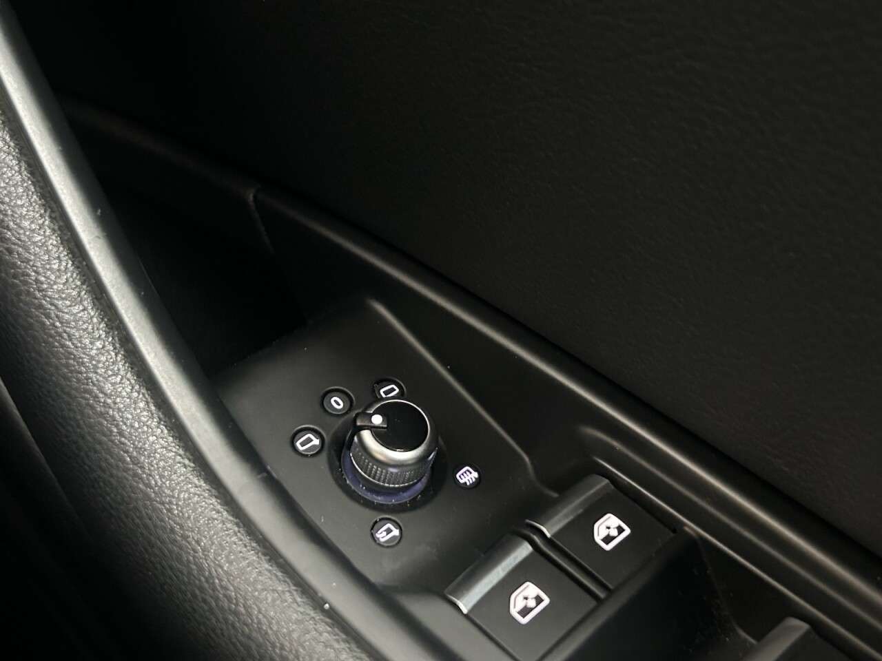 2019 AUDI A4 AVANT 2019 AUDI A4 AVANT