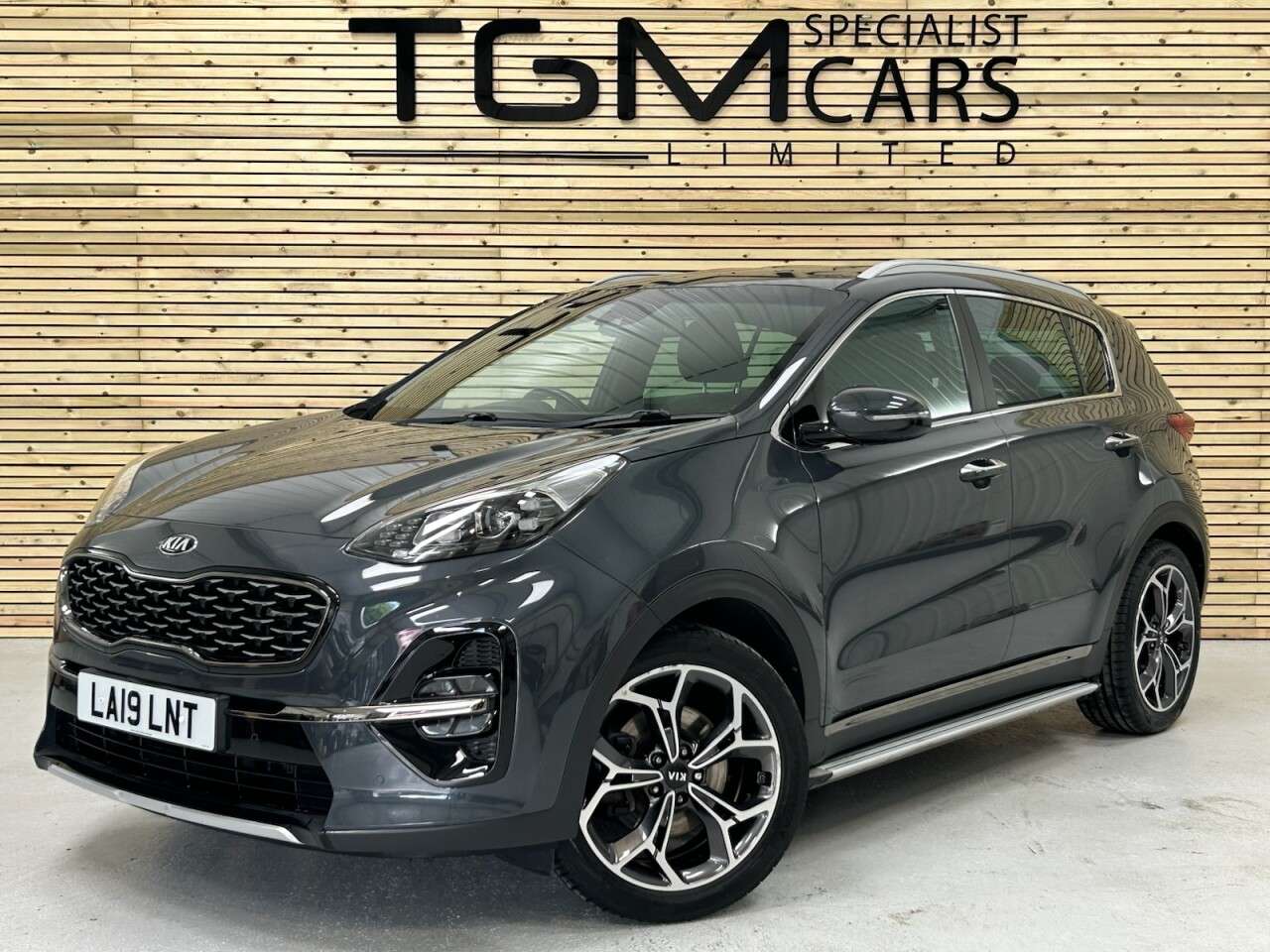 A 2019 KIA SPORTAGE 1.6 CRDi 2 SUV 5dr Diesel Manual Euro 6 (s/s) (134 bhp) ULEZ COMPLIANT, 2 K A 2019 KIA SPORTAGE 1.6 CRDi 2 SUV 5dr Diesel Manual Euro 6 (s/s) (134 bhp) ULEZ COMPLIANT, 2 K