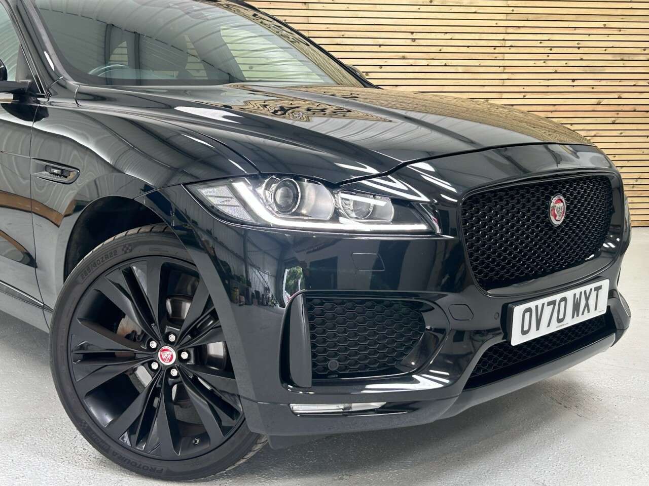 2020 JAGUAR F-PACE 2020 JAGUAR F-PACE