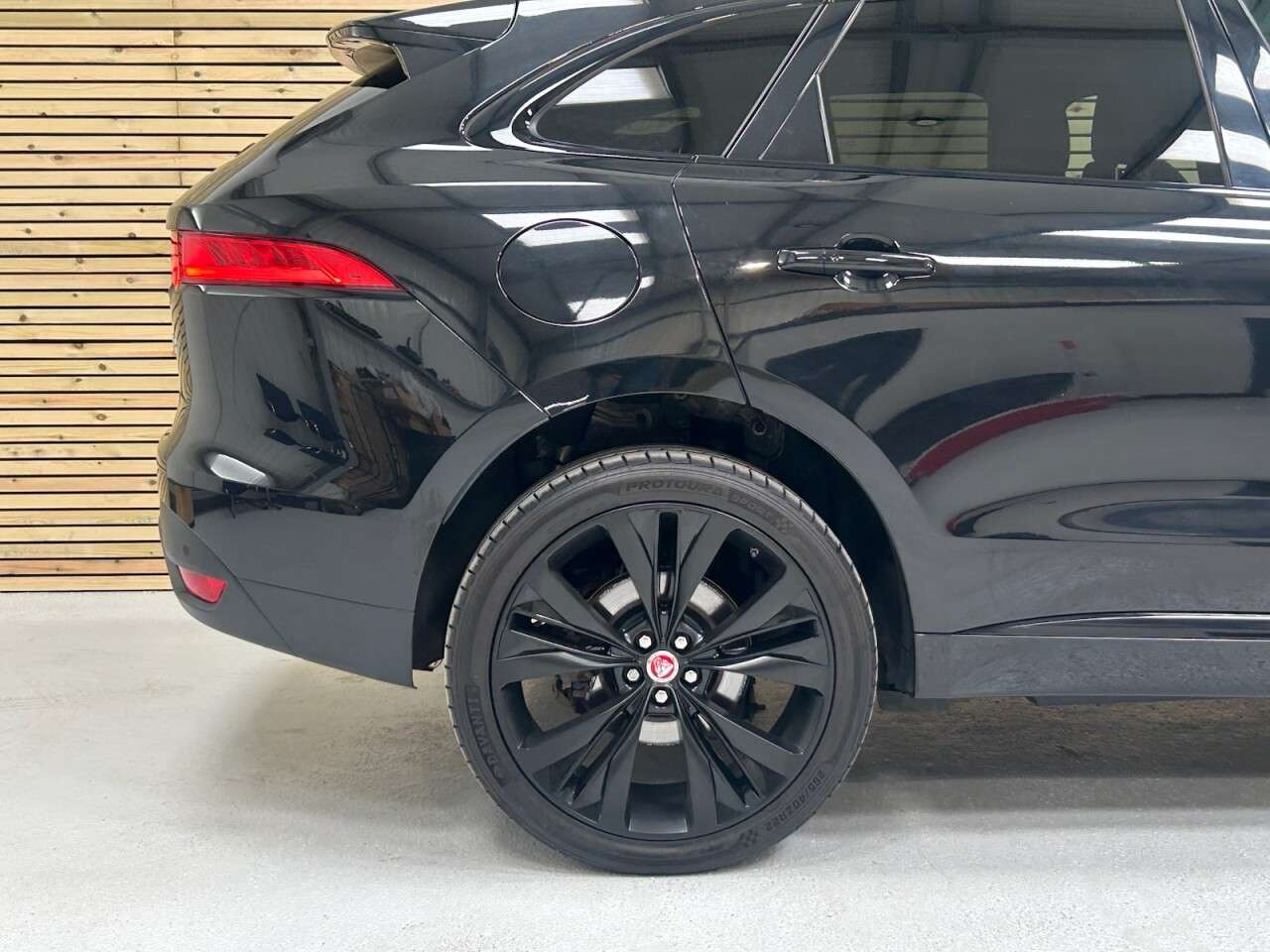2020 JAGUAR F-PACE 2020 JAGUAR F-PACE