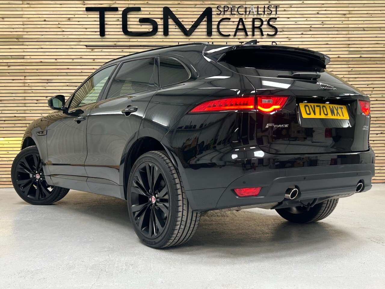 2020 JAGUAR F-PACE 2020 JAGUAR F-PACE