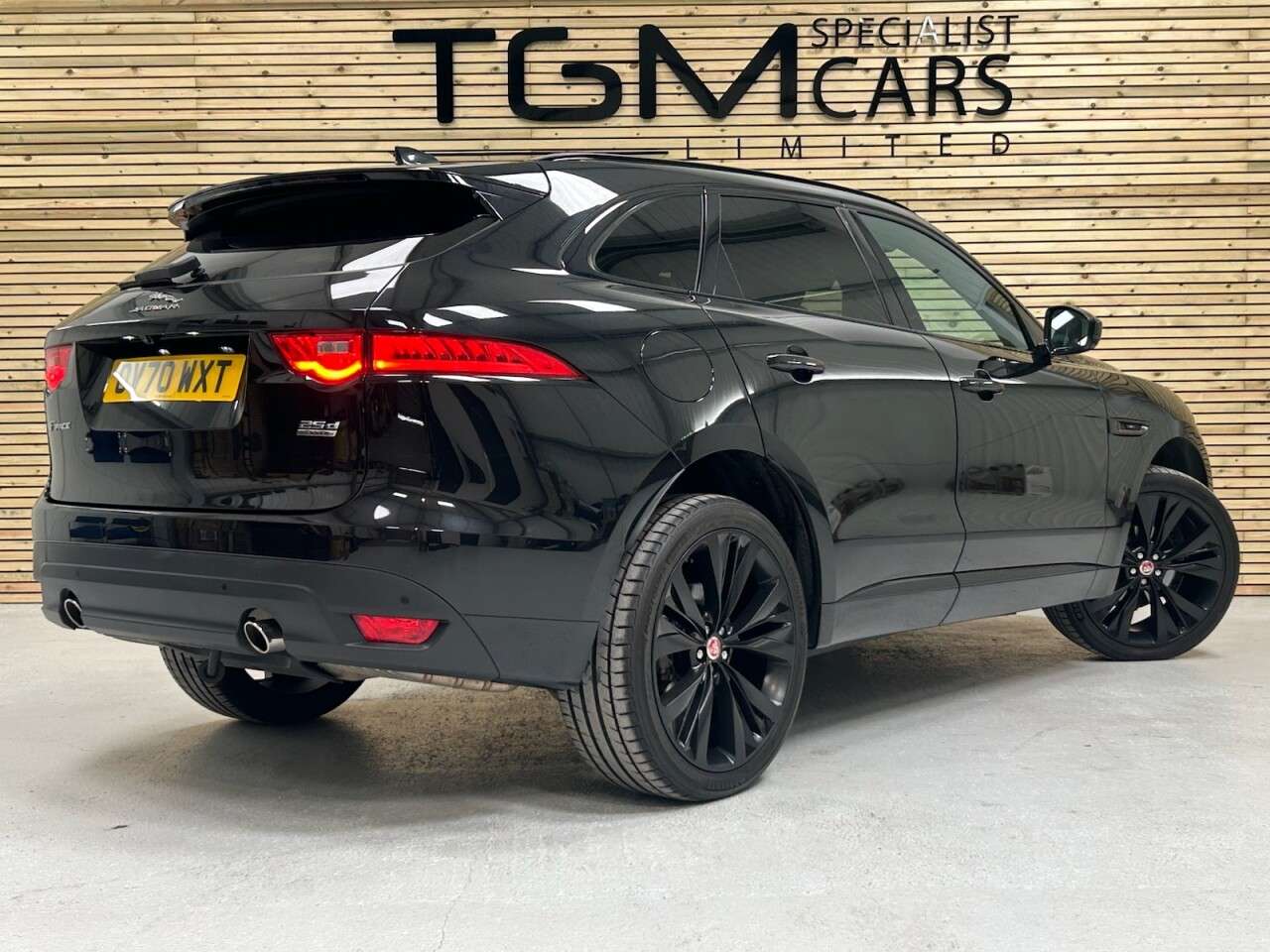 2020 JAGUAR F-PACE 2020 JAGUAR F-PACE