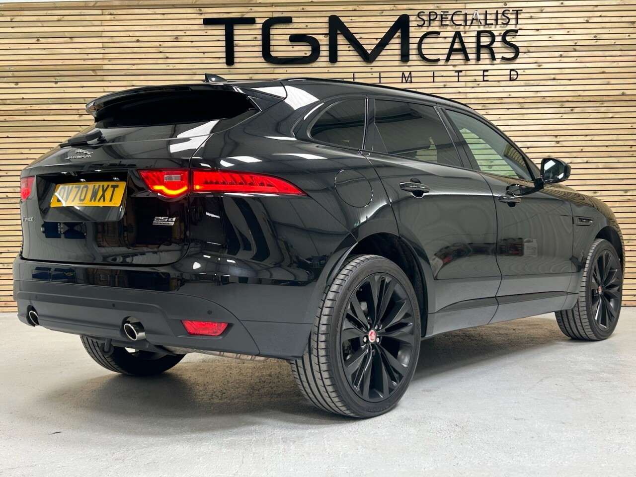 2020 JAGUAR F-PACE 2020 JAGUAR F-PACE