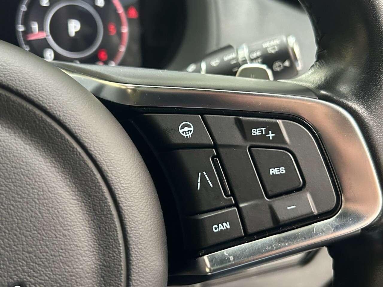 2020 JAGUAR F-PACE 2020 JAGUAR F-PACE