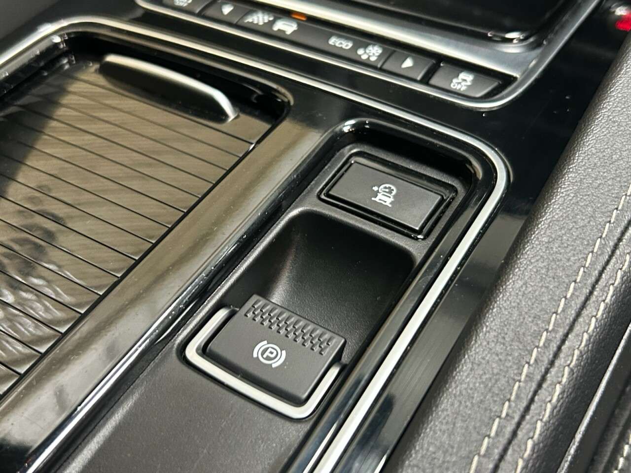 2020 JAGUAR F-PACE 2020 JAGUAR F-PACE