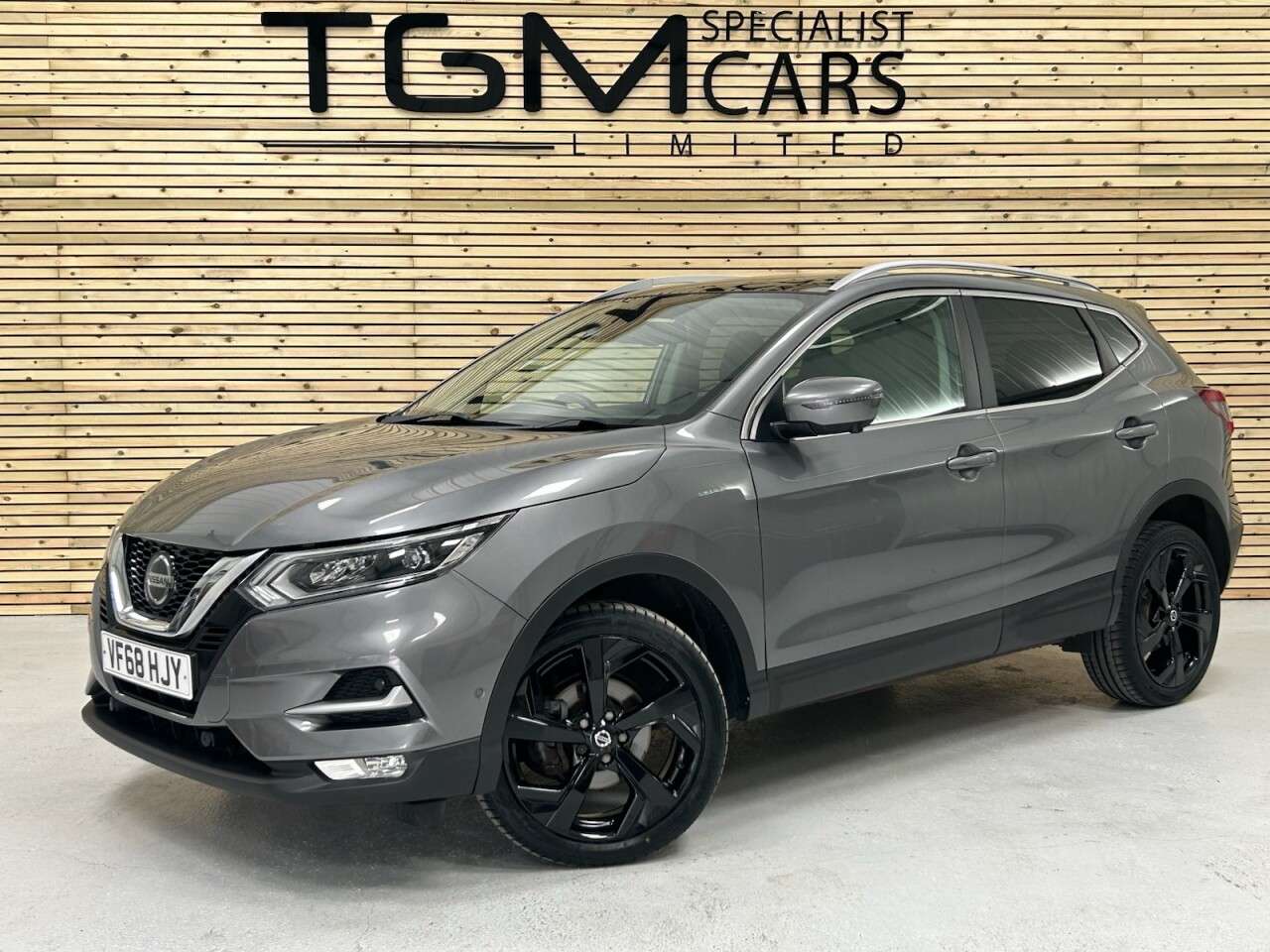 A 2019 NISSAN QASHQAI 1.5 dCi Tekna SUV 5dr Diesel Manual Euro 6 (s/s) (115 ps) 3 OWNERS, NEW CLU A 2019 NISSAN QASHQAI 1.5 dCi Tekna SUV 5dr Diesel Manual Euro 6 (s/s) (115 ps) 3 OWNERS, NEW CLU