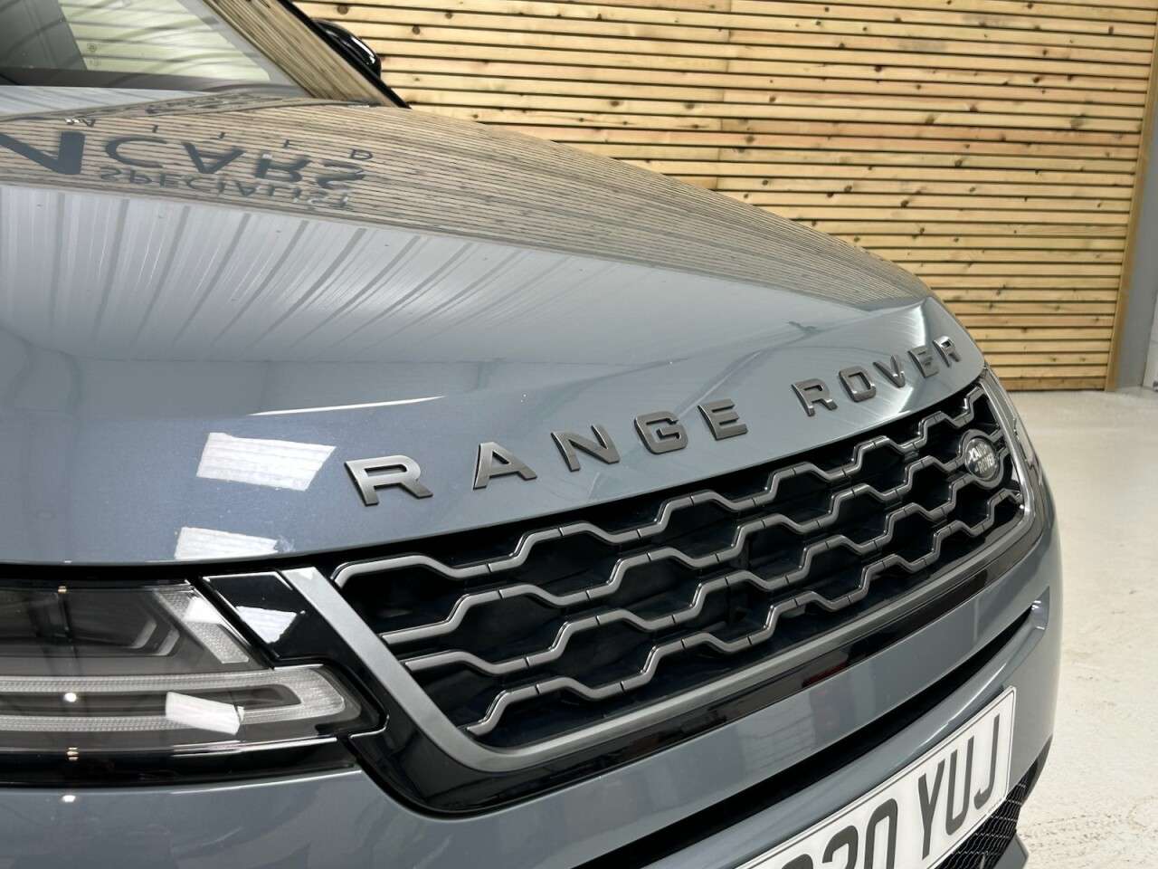 2020 LAND ROVER RANGE ROVER EVOQUE 2020 LAND ROVER RANGE ROVER EVOQUE