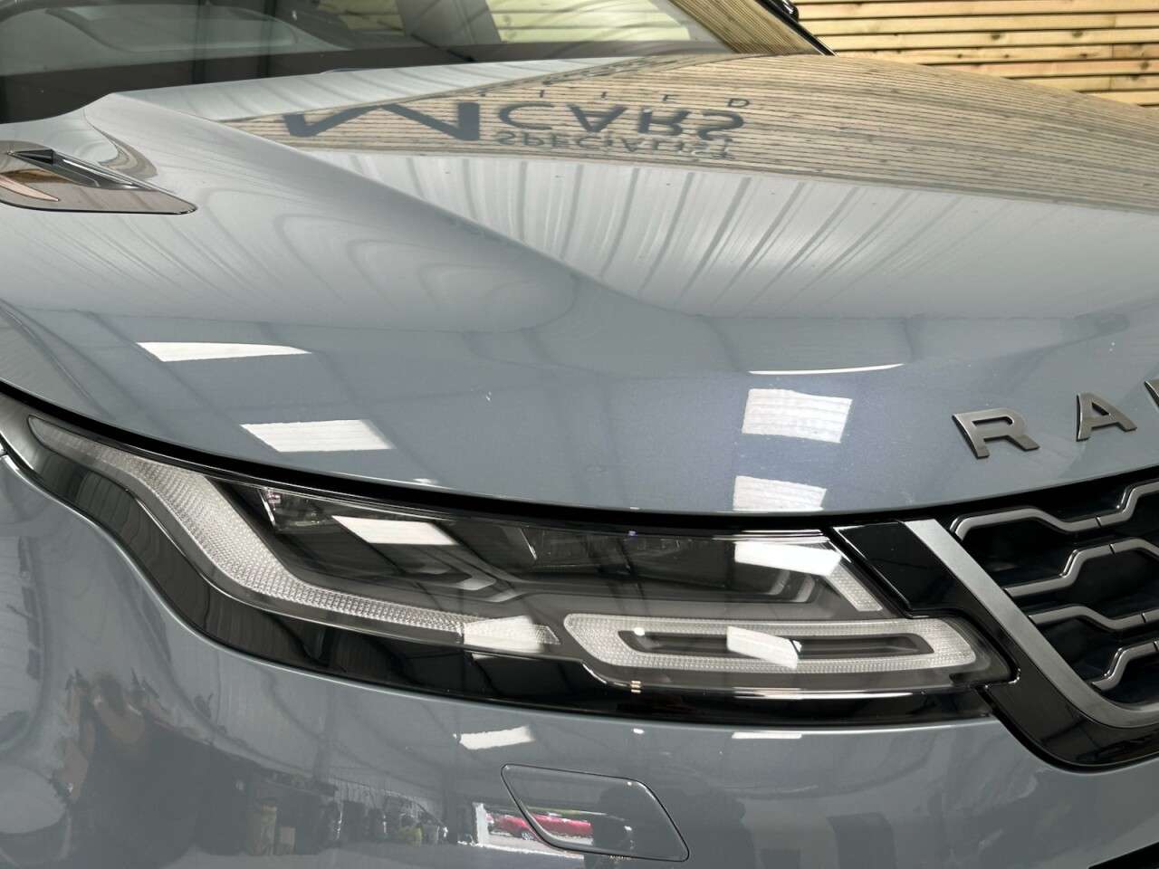2020 LAND ROVER RANGE ROVER EVOQUE 2020 LAND ROVER RANGE ROVER EVOQUE