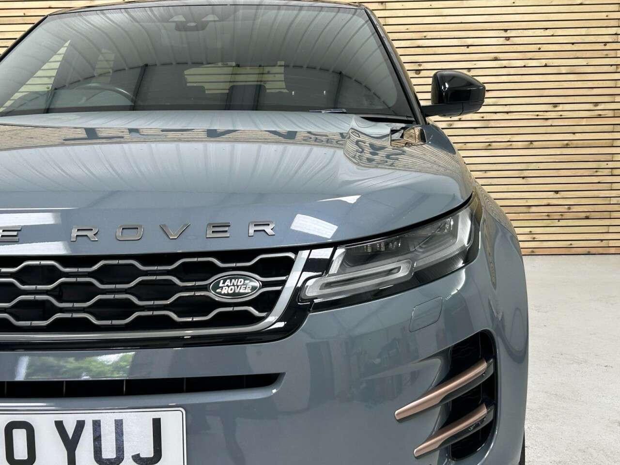 2020 LAND ROVER RANGE ROVER EVOQUE 2020 LAND ROVER RANGE ROVER EVOQUE