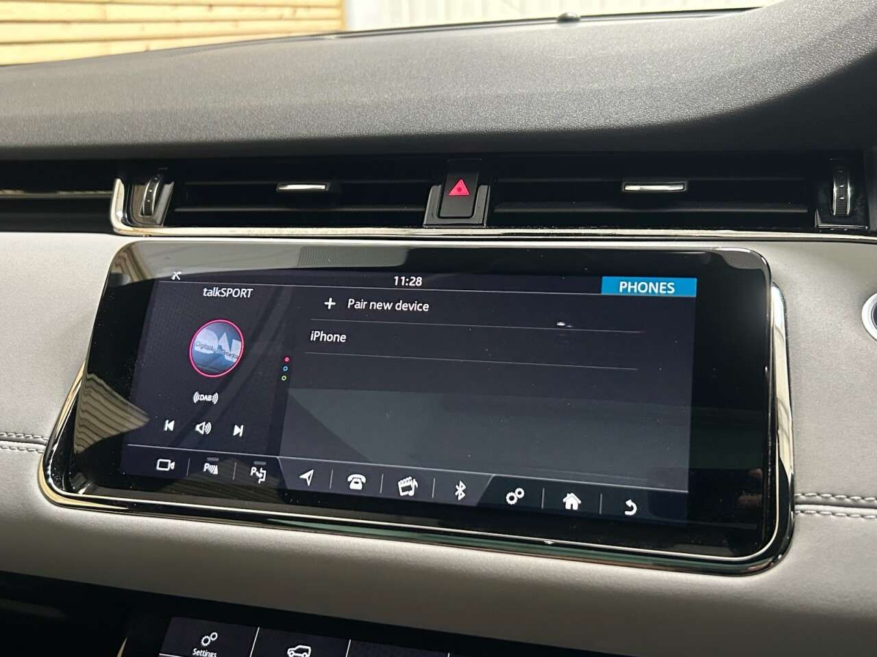 2020 LAND ROVER RANGE ROVER EVOQUE 2020 LAND ROVER RANGE ROVER EVOQUE