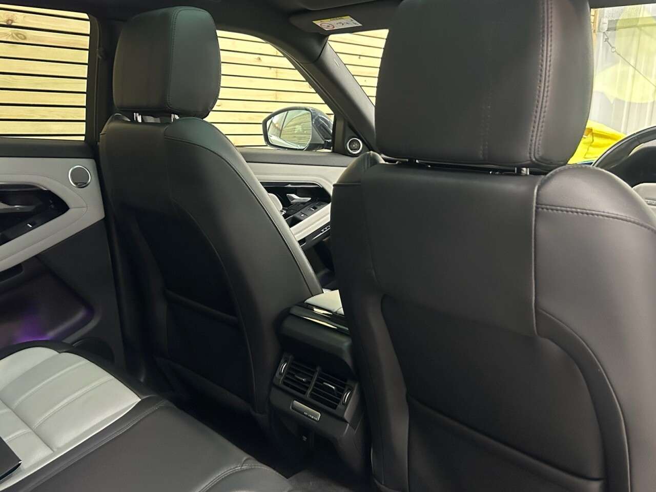 2020 LAND ROVER RANGE ROVER EVOQUE 2020 LAND ROVER RANGE ROVER EVOQUE