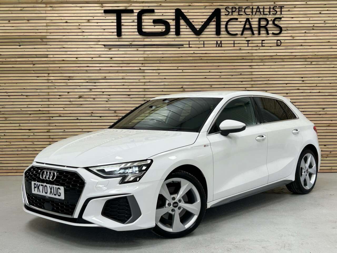 A 2020 AUDI A3 1.0 TFSI 30 S line Sportback 5dr Petrol Manual Euro 6 (s/s) (110 ps) NAV, C A 2020 AUDI A3 1.0 TFSI 30 S line Sportback 5dr Petrol Manual Euro 6 (s/s) (110 ps) NAV, C