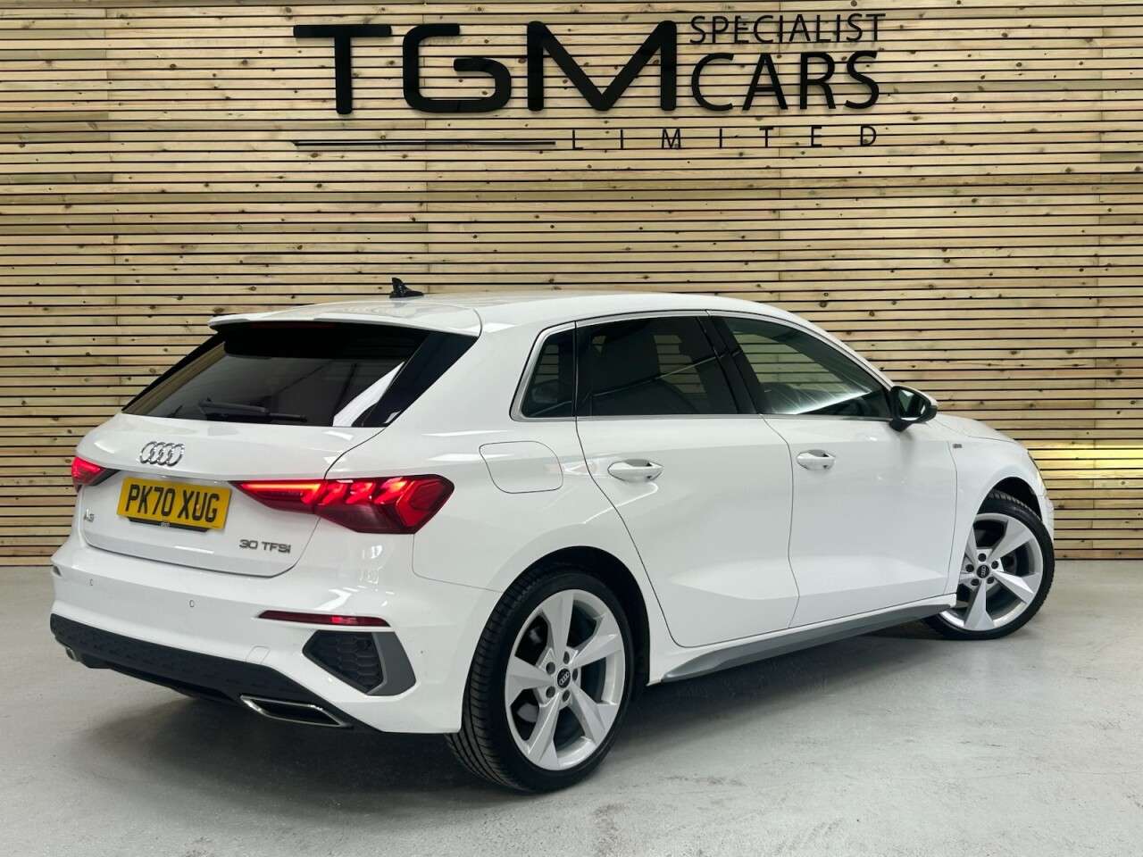 A 2020 AUDI A3 1.0 TFSI 30 S line Sportback 5dr Petrol Manual Euro 6 (s/s) (110 ps) NAV, C A 2020 AUDI A3 1.0 TFSI 30 S line Sportback 5dr Petrol Manual Euro 6 (s/s) (110 ps) NAV, C