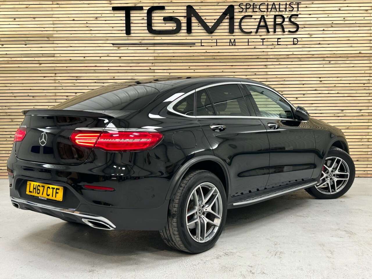 A 2018 MERCEDES-BENZ GLC 2.1 GLC250d AMG Line (Premium) Coupe 5dr Diesel G-Tronic 4MATIC Euro 6 (s/s A 2018 MERCEDES-BENZ GLC 2.1 GLC250d AMG Line (Premium) Coupe 5dr Diesel G-Tronic 4MATIC Euro 6 (s/s